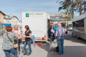 Oberndorf genießt den Wochenmarkt